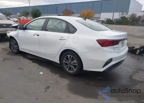 2023 Kia Forte Lxs из США, поврежденный, VIN 3KPF24AD7PE618110